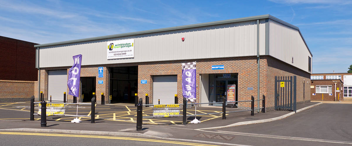 Garage, car servicing, repairs, MoT test and tyres in Wimbledon